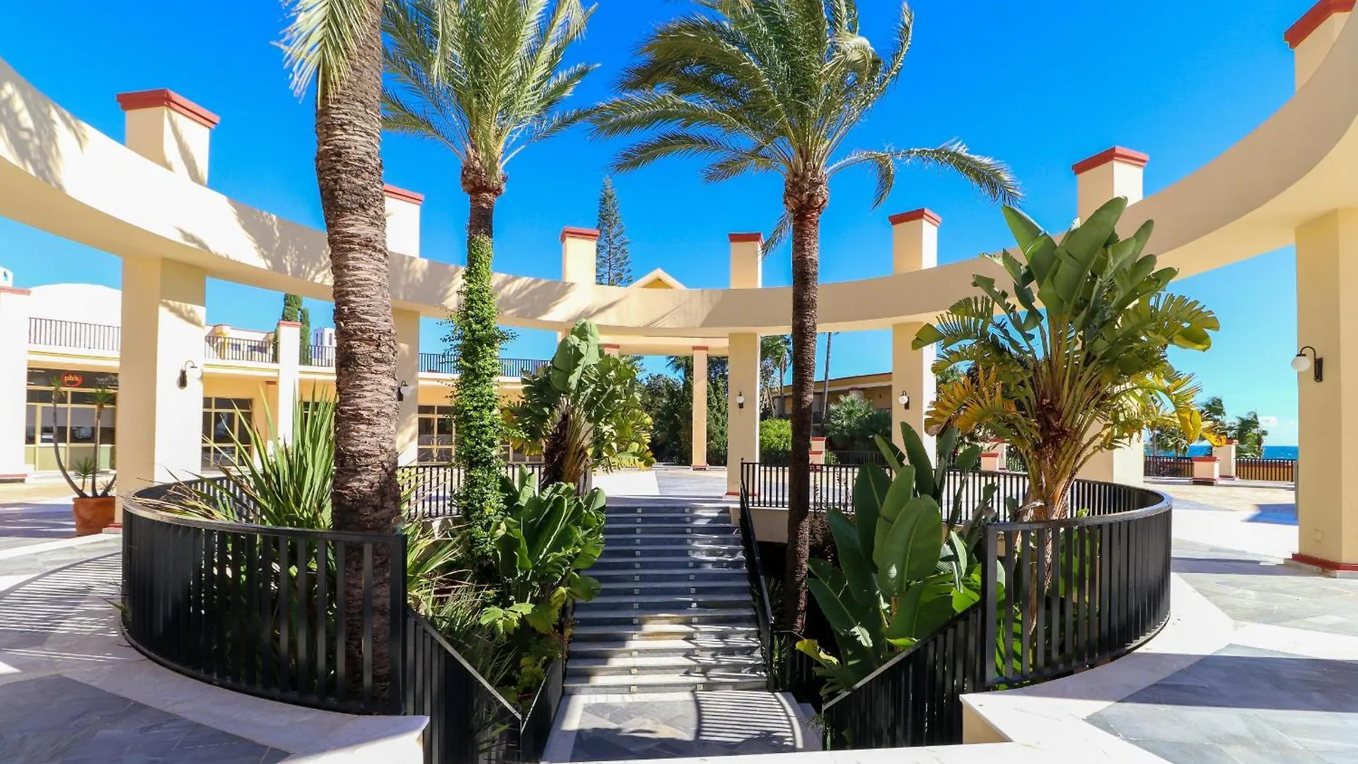 Romana Playa Apartment By The Beach Marbella