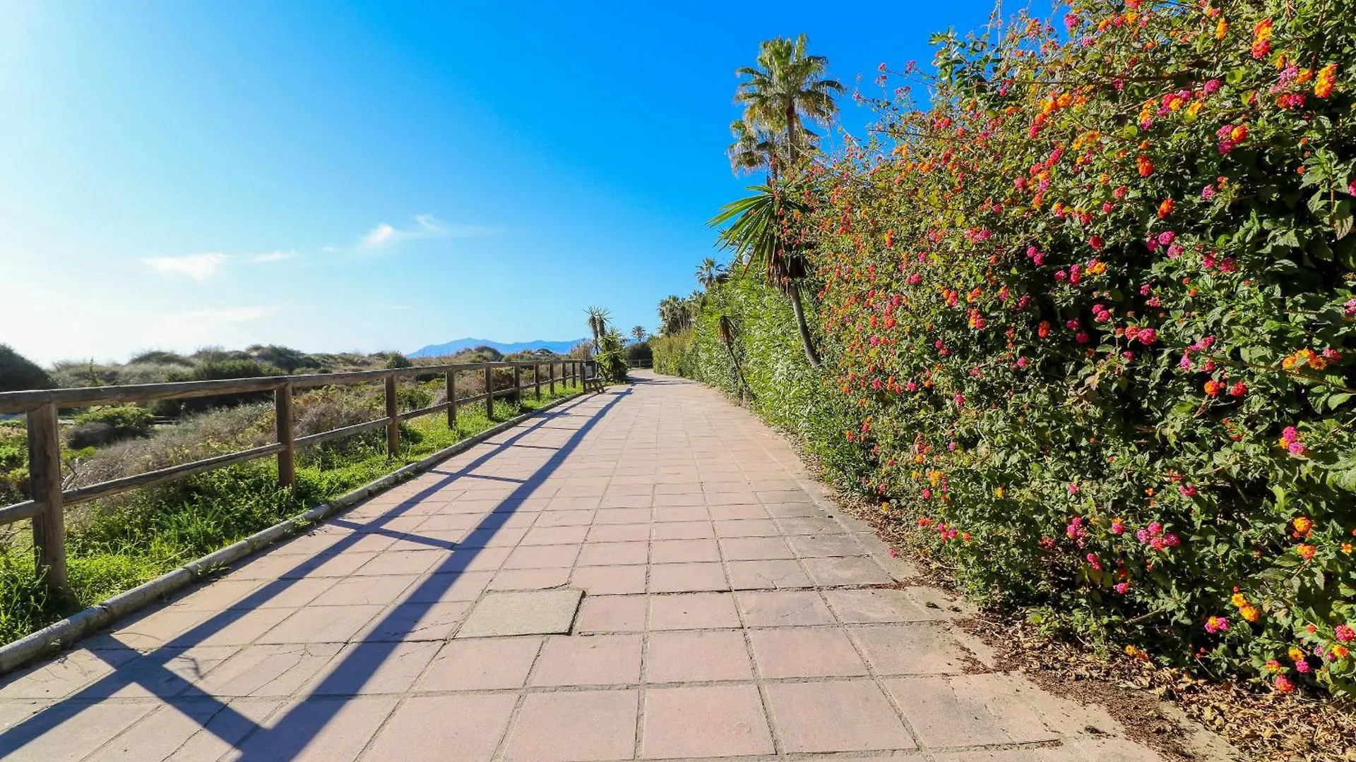 Romana Playa Apartment By The Beach Marbella 0*,